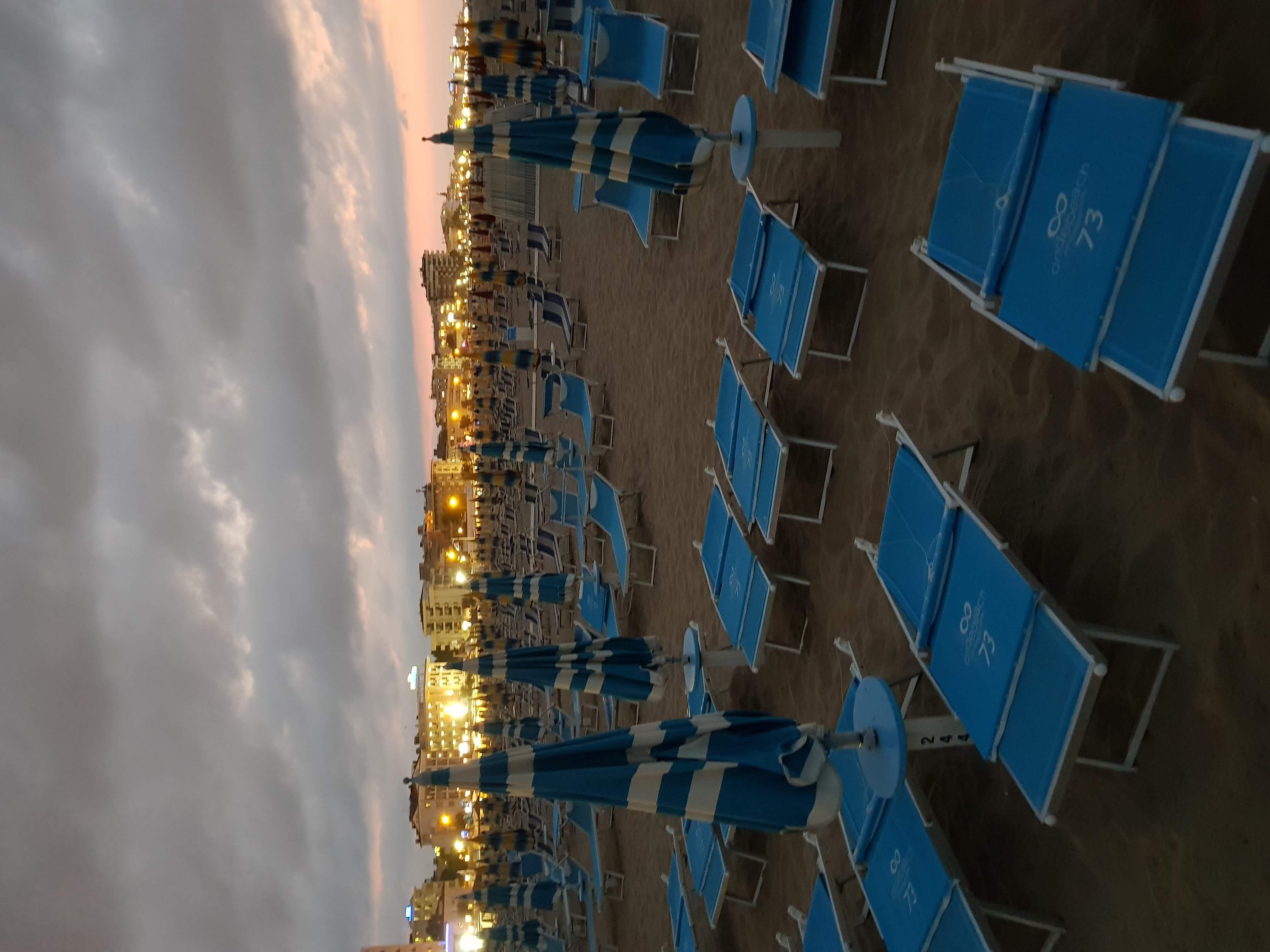 Hotel Savina Rimini Bagian luar foto